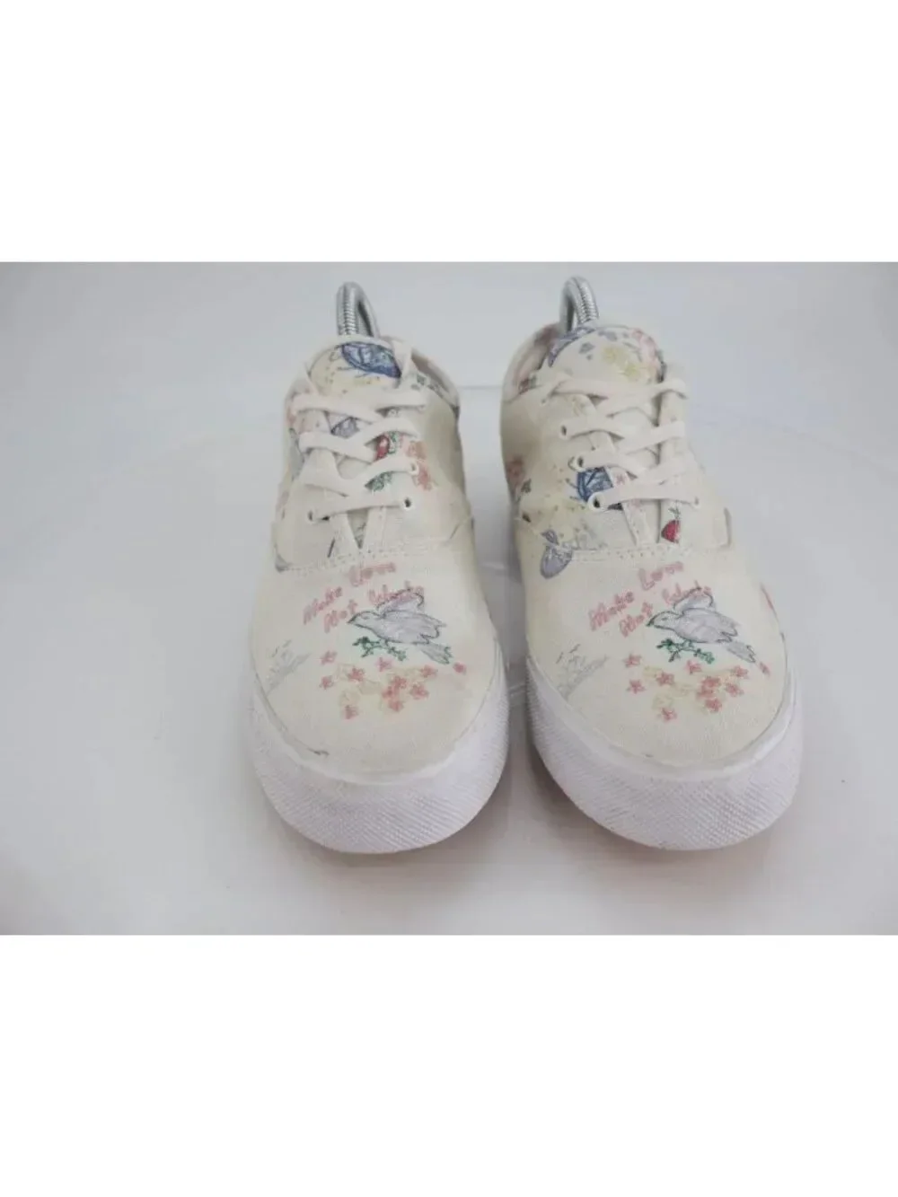 Reformation Hazel Canvas Sneakers Women’s Floral Embroidered Low Top Shoes Sz 10
